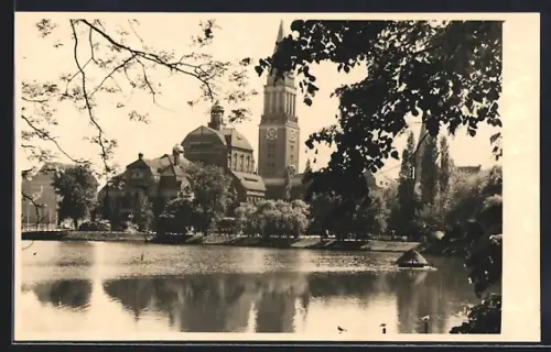 Foto-AK Kiel, Stadtpanorama vom Wasser aus