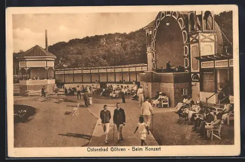 AK Göhren / Rügen, Konzertpavillon, Konzertbesucher