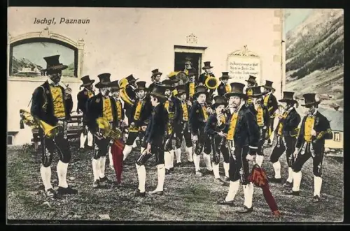 AK Ischgl, Paznaun, Männer mit Musikintrumenten