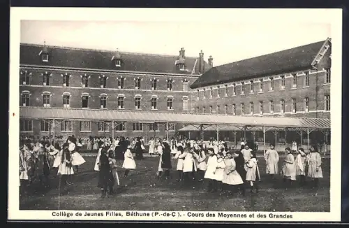 AK Béthune, Collège de Jeunes Filles, Cours des Moyennes et des Grandes