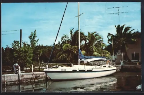AK Segelboot Sundance im Hafen