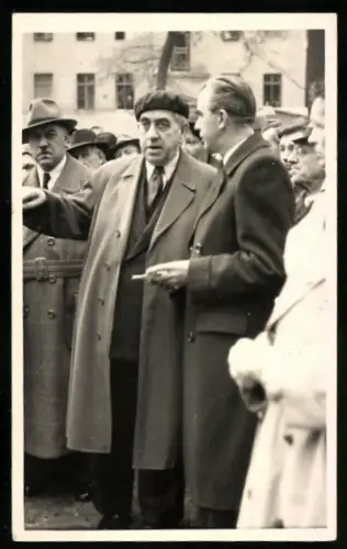 Fotografie Ansicht Köln, Politiker und Oberbürgermeister Berlins Ernst Reuter zu Besuch in der Stadt