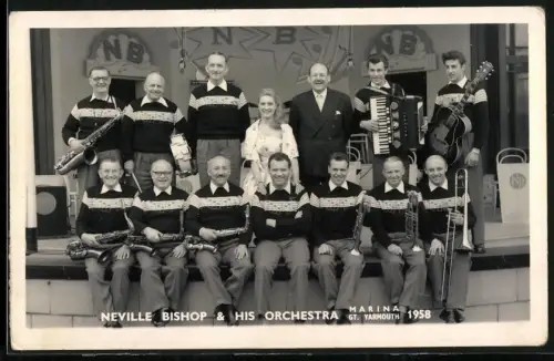 Fotografie Neville Bishop & His Orchestra, 1958