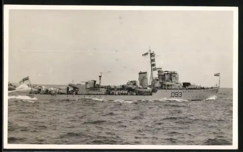 Fotografie Royal Navy Destroyer INS Gomati vormals HMS Lamerton