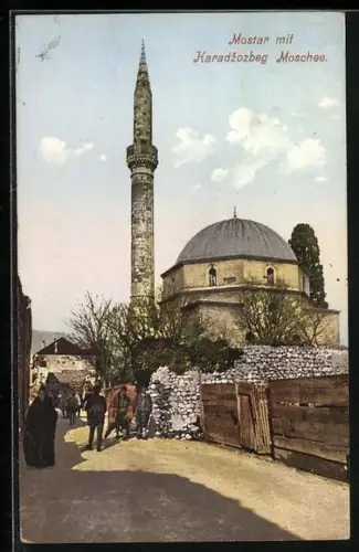 AK Mostar, Strassenpartie mit Karadzozbeg Moschee