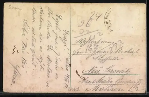 AK Bos. Brod, Strassenpartie mit Denkmal