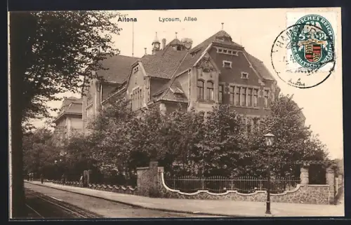 AK Hamburg-Altona, Partie am Lyceum, Allee