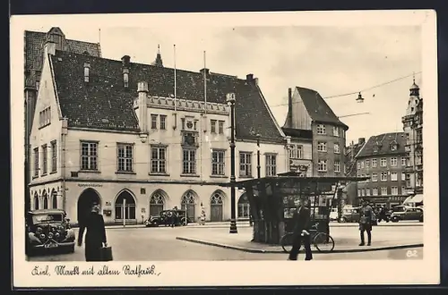 AK Kiel, Markt mit altem Rathaus und Ratsweinkeller
