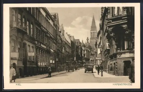 AK Kiel, Hafenstrasse mit Geschäften