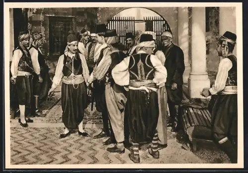 AK Rodi, Nell` atrio della Moschea di Murad Reis