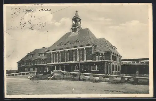 AK Hamborn / Duisburg, Bahnhof mit Strassenpartie