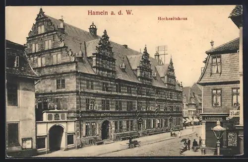 AK Hameln a. d. W., Hochzeitshaus mit Strasse