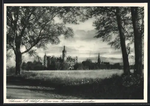 AK Schwerin i. M., Schloss und Dom vom Franzosenweg aus gesehen