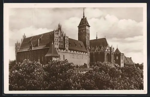 AK Marienburg / Malbork, Hochschloss, Südost-Ansicht