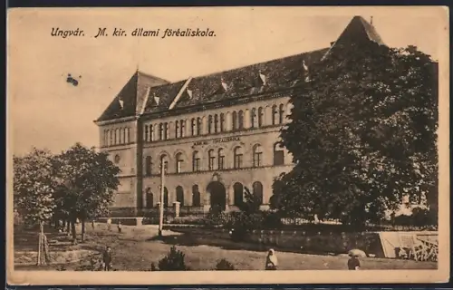AK Ungvár, M. kir. állami föréaliskola