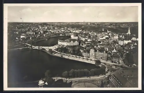 AK Kiel, Blick vom Rathausturm auf Stadt und Hafen