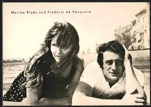 AK Schauspieler Marina Vlady und Frederic de Pasquale