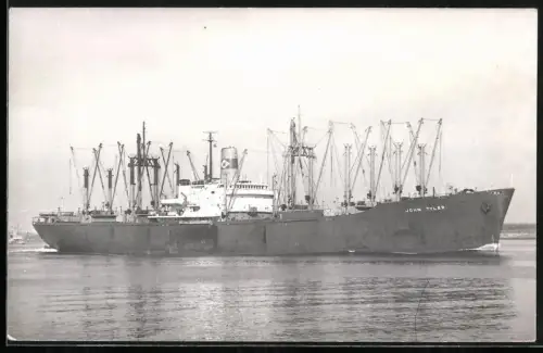 Fotografie amerikanisches Frachtschiff John Tyler