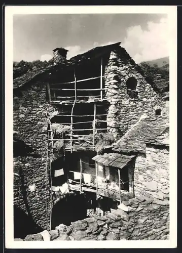 AK Arcegno, Altes Haus
