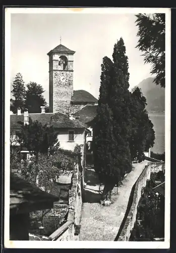 AK Brissago, Ortspartie mit Blick zur Kirche