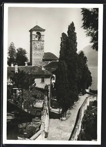 AK Brissago, Ortspartie mit Blick zur Kirche