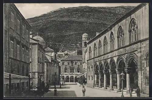 AK Ragusa, devant le palais des Reteurs
