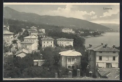 AK Lovrana, Panorama mit Bäumen