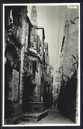 AK Hvar, Ulica