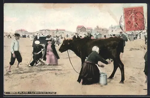 AK Berck-Plage, La laiterie sur la plage, Frau melkt Kuh am Strand