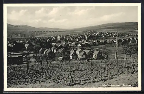 AK Niedernhausen / Taunus, Gesamtansicht mit Umgebung
