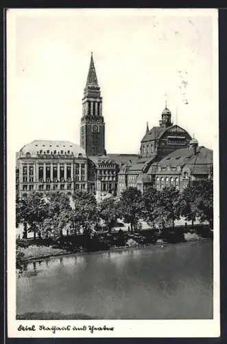 AK Kiel, Rathaus und Theater