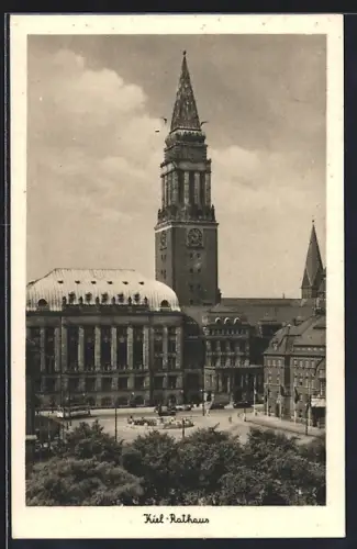 AK Kiel, Rathaus mit Vorplatz