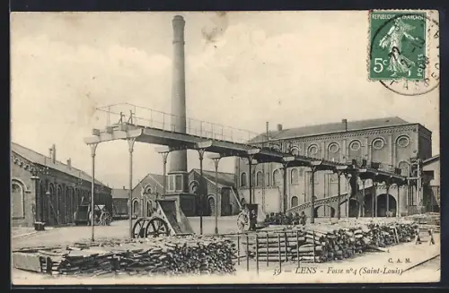 AK Lens, Fosse n°4, Saint-Louis, avec cheminée et bâtiments industriels