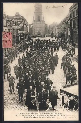AK Lens, Obsèques du lieutenant Latour du 5e Dragons de Compiègne, le 20 Avril 1906, Ministres et autorités