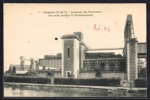 AK Arques /P.-de-C., Ascenseur des Fontinettes vue prise pendant le fonctionnement