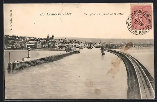 AK Boulogne-sur-Mer, Vue générale, prise de la Jetée