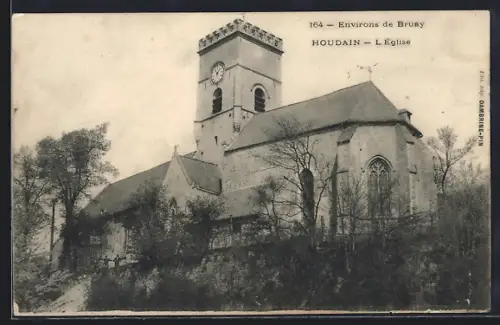 AK Houdain, L`Eglise