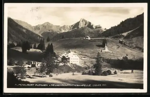 AK Plöcken, Ortsansicht mit Heldengedächtniskapelle