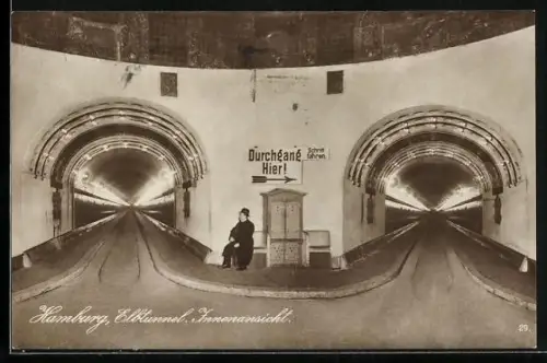 AK Hamburg-St. Pauli, Elbtunnel, Innenansicht