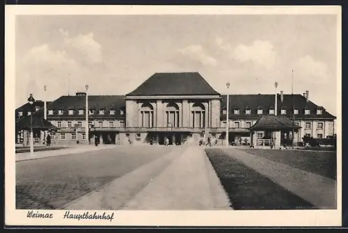 AK Weimar / Thüringen, Strassenpartie am Hauptbahnhof