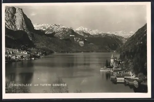 AK Grundlsee, Panorama mit Totem Gebirge