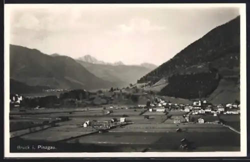 AK Bruck i.Pinzgau, Ortspanorama mit Bergen