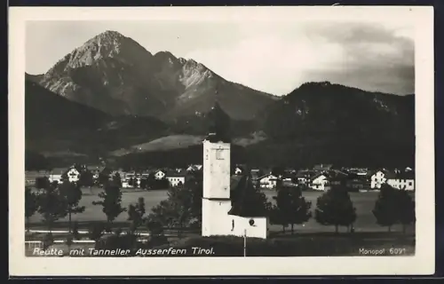 AK Reutte, Ortsansicht mit Tanneller Ausserfern