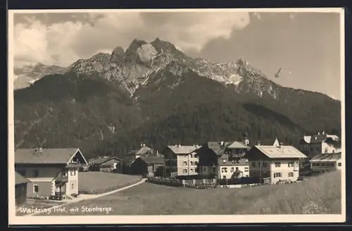 AK Waidring /Tirol, Ortsansicht mit Steinberge