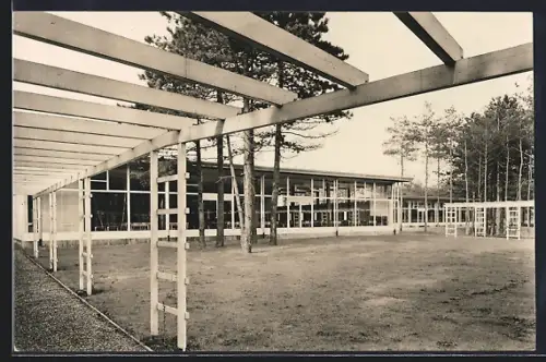 AK Mol, C. E. N., Cafeteria