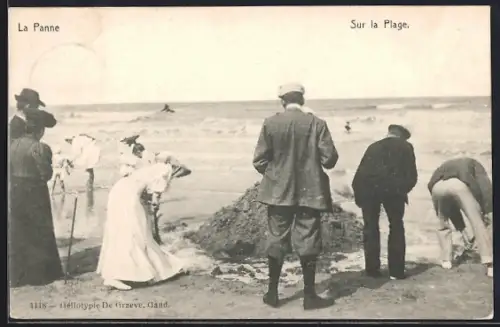 AK La Panne, Sur la Plage
