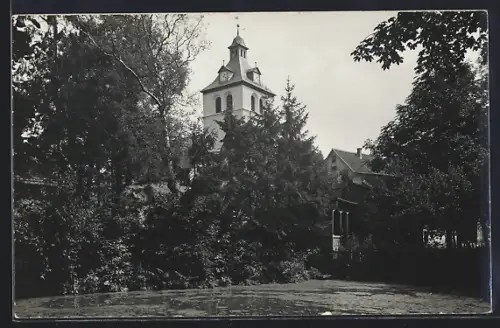 Foto-AK Neudietendorf, Kirche und Nachbargebäude vom Wasser aus
