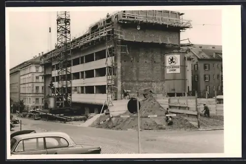 Foto-AK Stuttgart, Uhlandstrasse, Gaisburgerstrasse ca. 1960