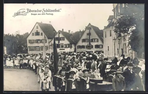 AK Biberach / Riss, Schützenfest, Gruppe aus dem Festzug