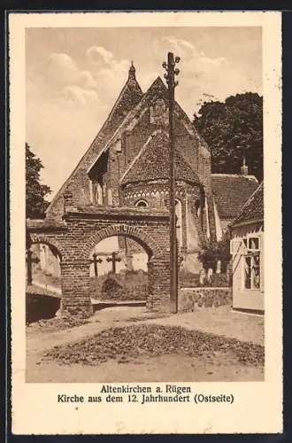 AK Altenkirchen / Rügen, Kirche aus dem 12. Jahrhundert - Ostseite